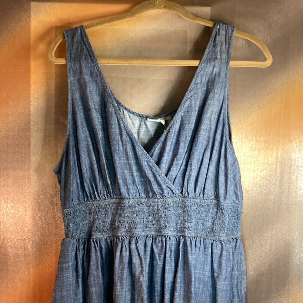eShatki 2x blue chambray jumper maxi dress. 38” chest. Fits like a 1X 202
